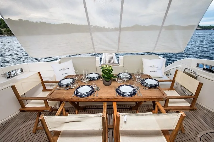 Azimut 47 Skyfall MY — yacht photo 9