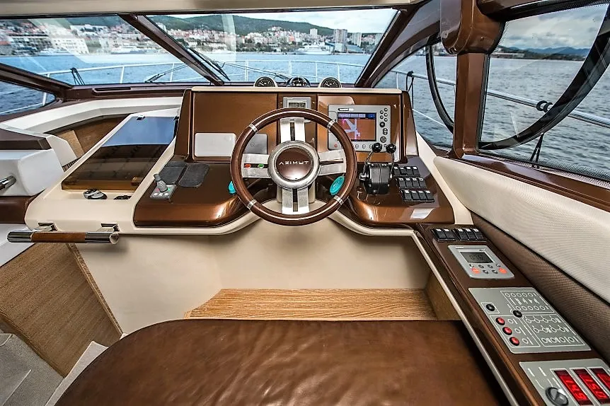 Azimut 47 Skyfall MY — yacht photo 26